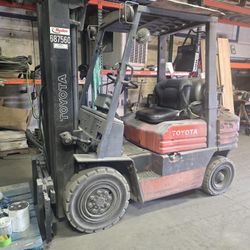 Toyota Forklift 