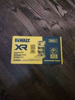 DEWALT XR ROUTER
