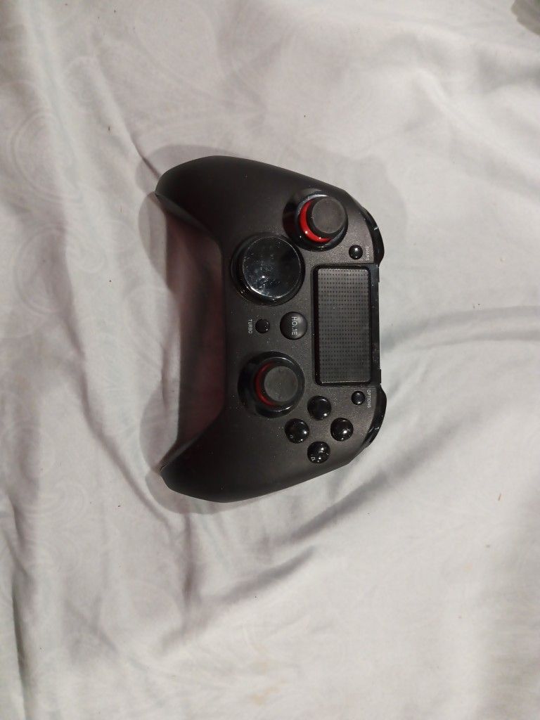 PS4 Controller