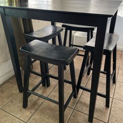 Tall Table with 4 Stools 