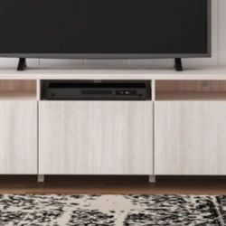 Dorrinson 70" TV Stand

