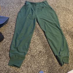 Green Old Navy Women’s Large Joggers 