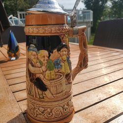 Japanese Vintage Music beer mug.