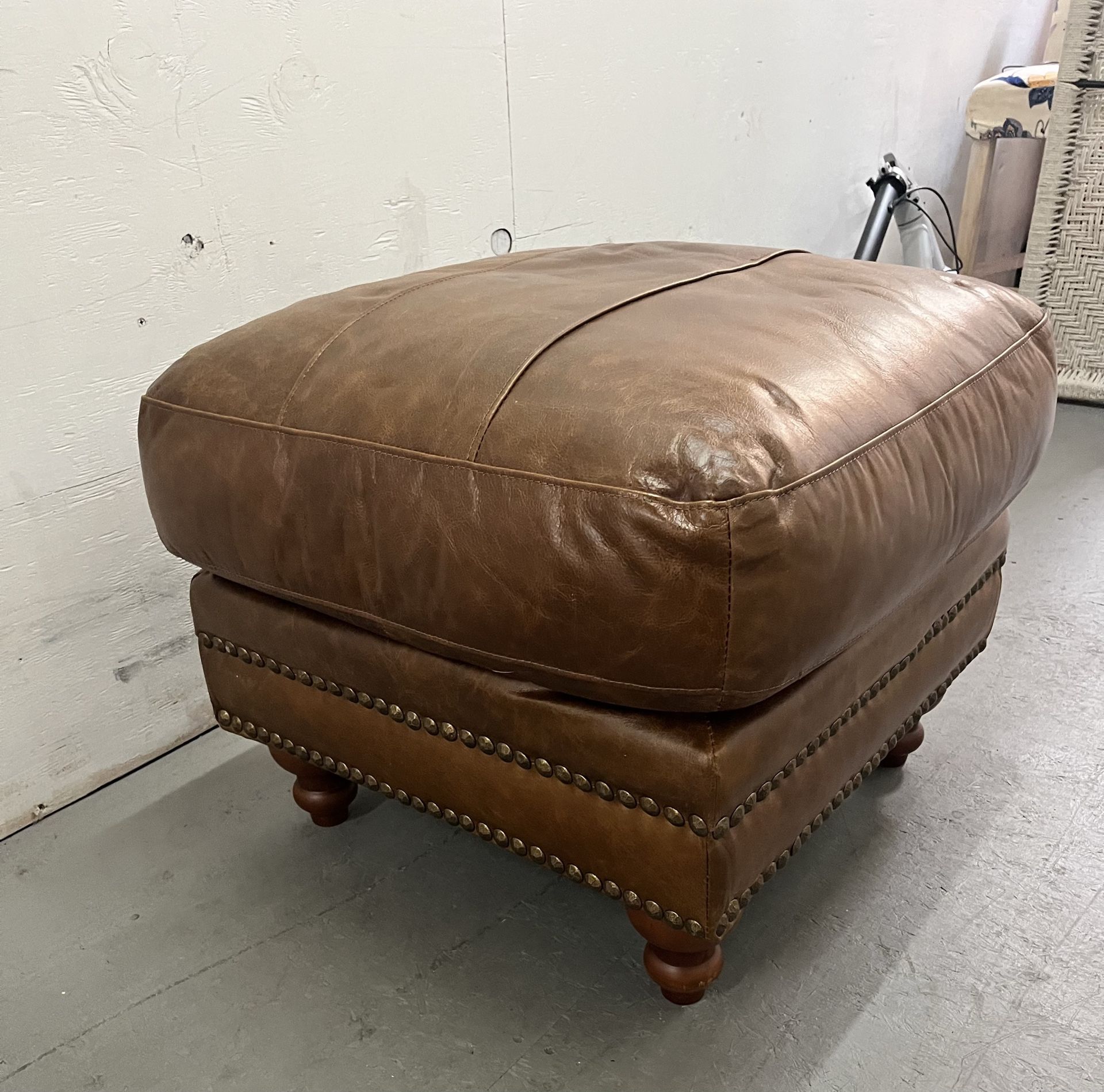 Genuine leather ottoman