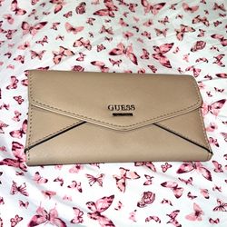 New Tan GUESS Wallet Organizer Clutch Pouch Bag Card Holder NWT 