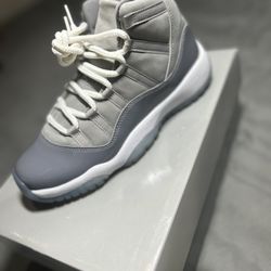 Jordan 11s