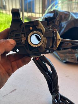 Toyota pick up part