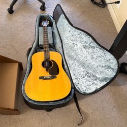 Martin Sweetwater Select Vintage Inspired Road Series D-10E Acoustic-electric Guitar