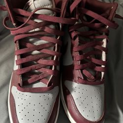 Nike Dunk High ‘Dark Beetroot’