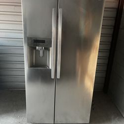 Kenmore Stainless Steel Refrigerator And Freezer