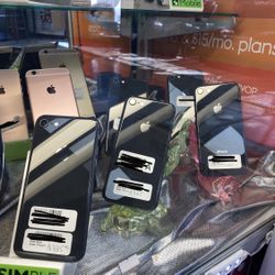 iPhone 8 !! Unlocked 64gb