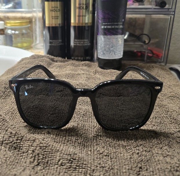 Rayban Polarized Sunglasses RB4401D