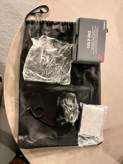 Canon DM-E100 Stereo Microphone