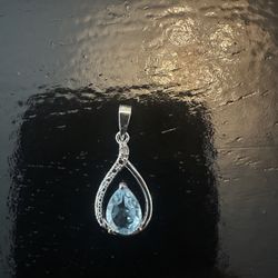 Sapphire And Sterling Silver Pendent 