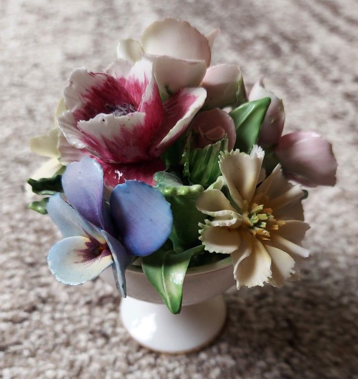 Fine Bone China Floral Bouquet