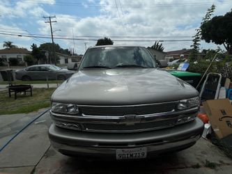 2001 Chevrolet Suburban