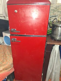 Refrigerator