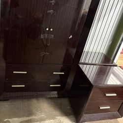 Complete Dresser Set