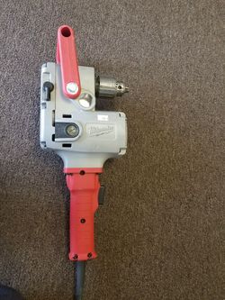 Milwakee 1/2 " hole Hawg low and high speed