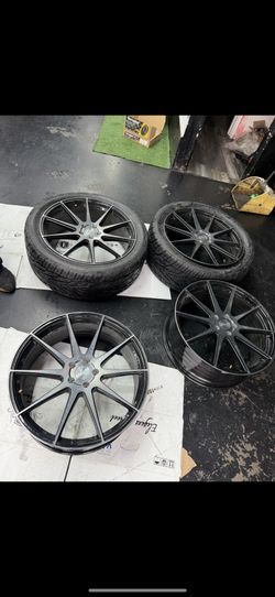 22 Inch Rims And Tires