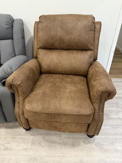 Single sofa