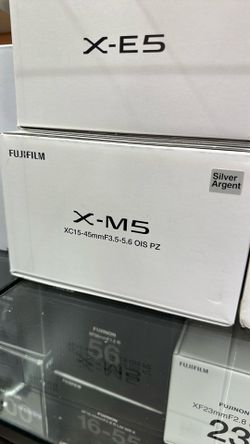 Fujifilm x-m5 kit with 15-45mm silver