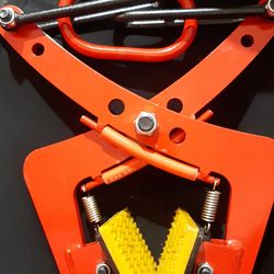 SENKEYFE SCISSOR PALLET PULLER