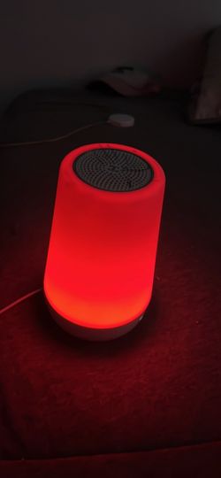 Hatch sound machine