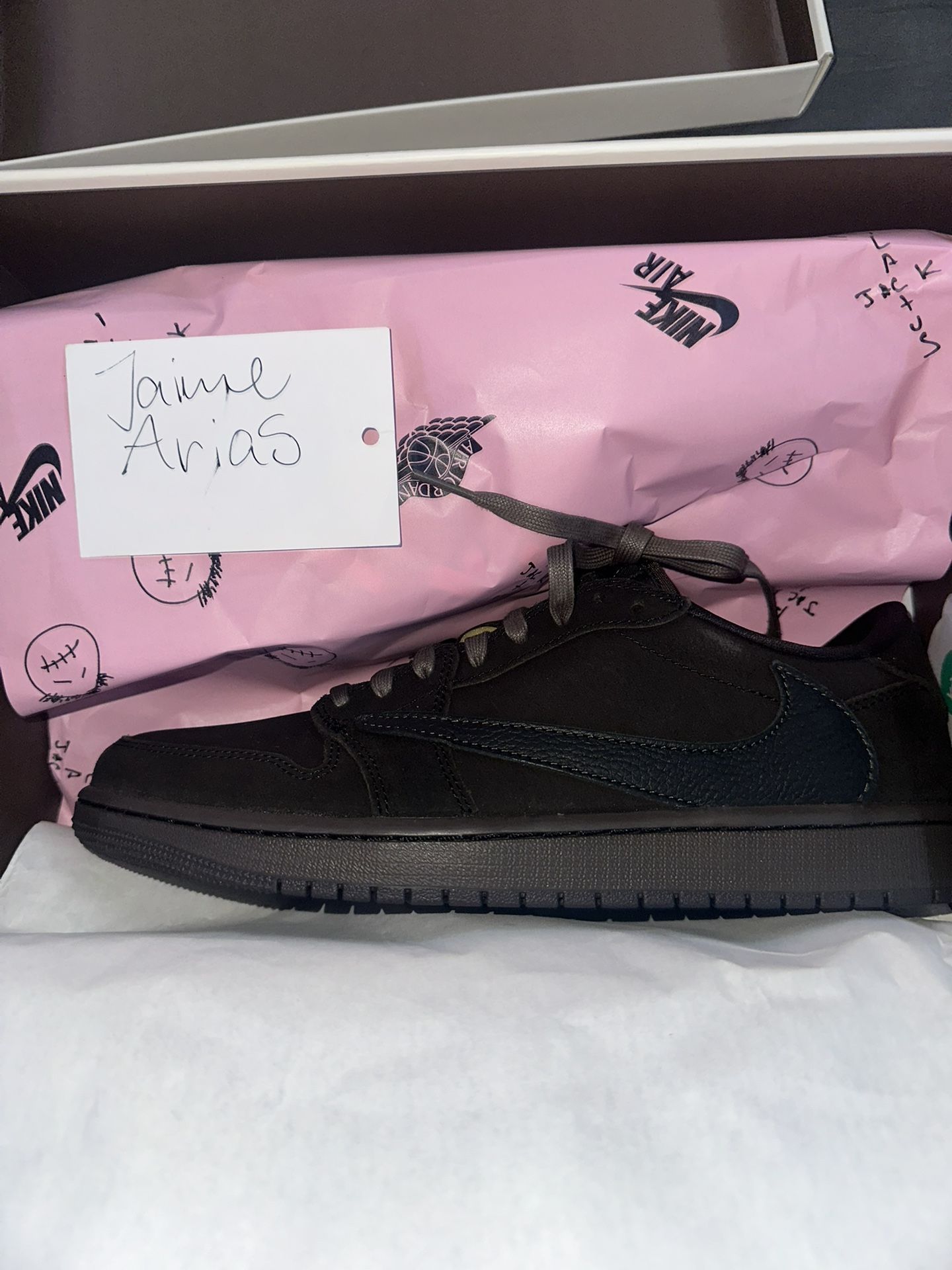 Travis Scott Jordan 1 Velvet Brown
