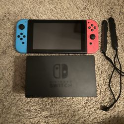 Nintendo Switch 