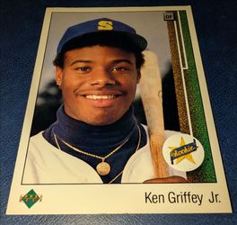 Baseball Cards Collection. Ken Griffy Jr. 1989 Rookie Cards, Nolan Ryan, Barry Bonds and many more cards!