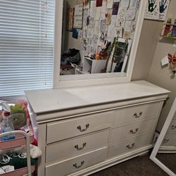 Twin Size Bedroom Set 