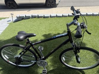 diamondback edgewood bike Like New