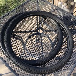20” OLDSCHOOL GT RACING TIRES 20X1.75