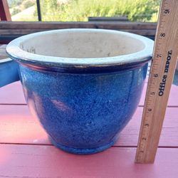 Planter / Flower Pot Sale (Be sure to check out my other ads!)
