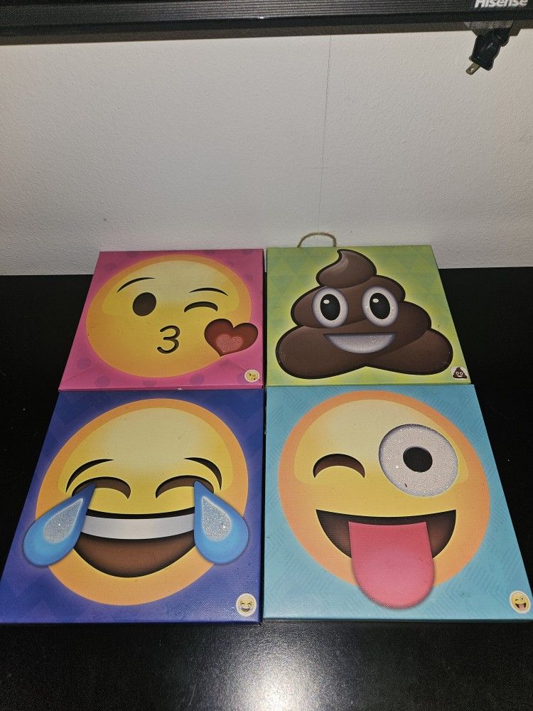 Emoji Canvas Art Set