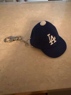 NEW! NEW ERA LA DODGERS MINI HAT KEYCHAIN