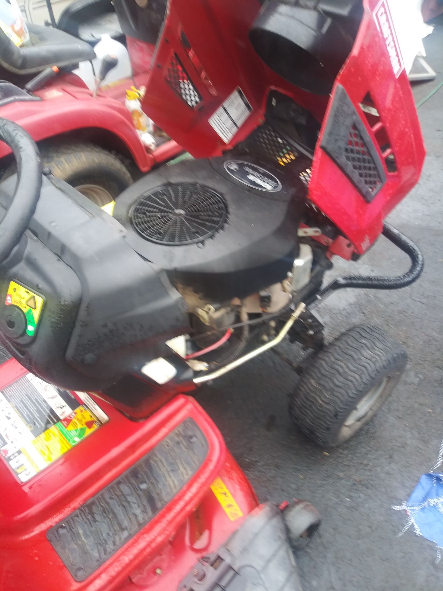 Chraftsmen T1900 22hp V-twin 7000 Series