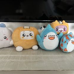 Lanky box plushies