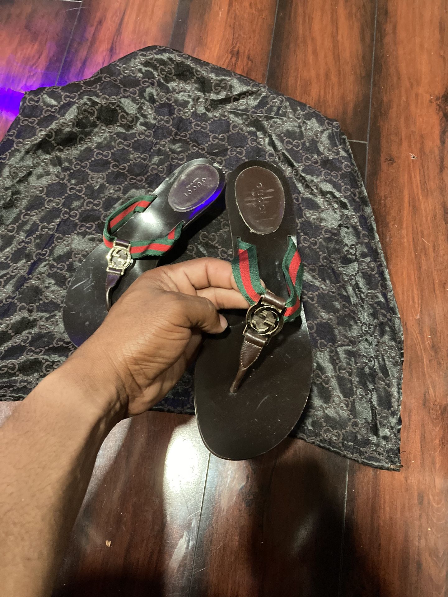Women’s Gucci Slides