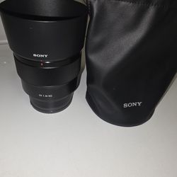Sony SEL85F18 85mm F/1.8-22 Medium-Telephoto Fixed Prime Camera Lens