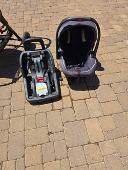 Graco SnugRide SnugLock Extend2Fit 35 Infant Car Seat | Ride Rear Facing Longer with Extend2Fit