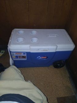 Coleman 62qt Xtreme Wheeled Cooler