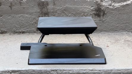 Monitor stand