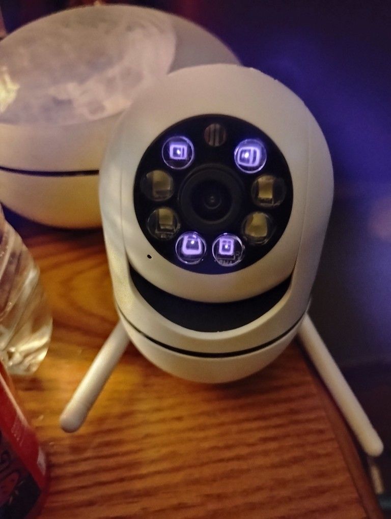 Yi Lot Plug In Security Camera 