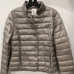 Charget Women Ultra Light Down Taupe Jacket 