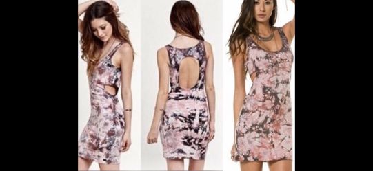 Billabong tie dyed dress size M