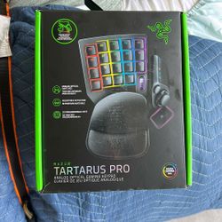 Tartarus Pro Gaming Keypad