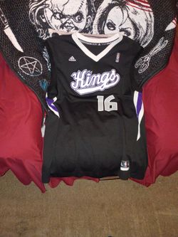 "McLemore" Jersey..Size "XL"... Sacramento Kings...Great Condition...