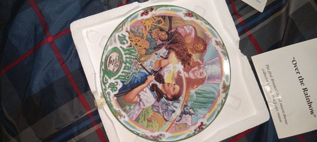 Rare Old School Mint Wizard Of Oz Over The Rainbow Musical Collector Plate W/Cia And Foam Box